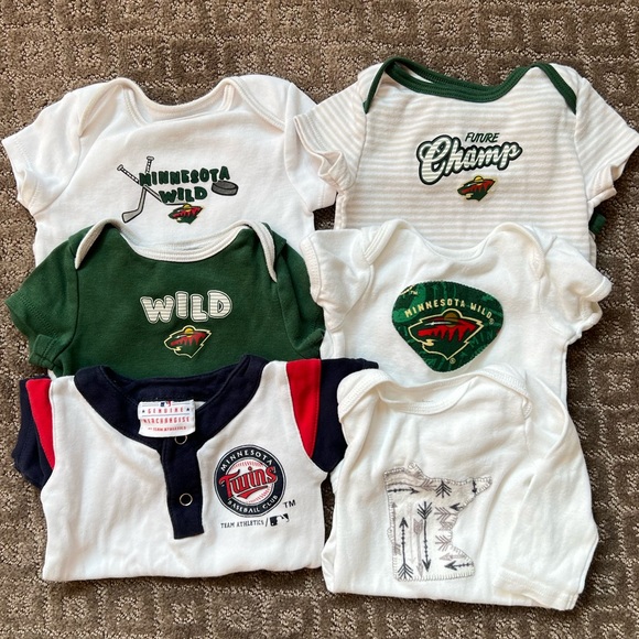 Minnesota teams onesies 3M - Picture 1 of 10